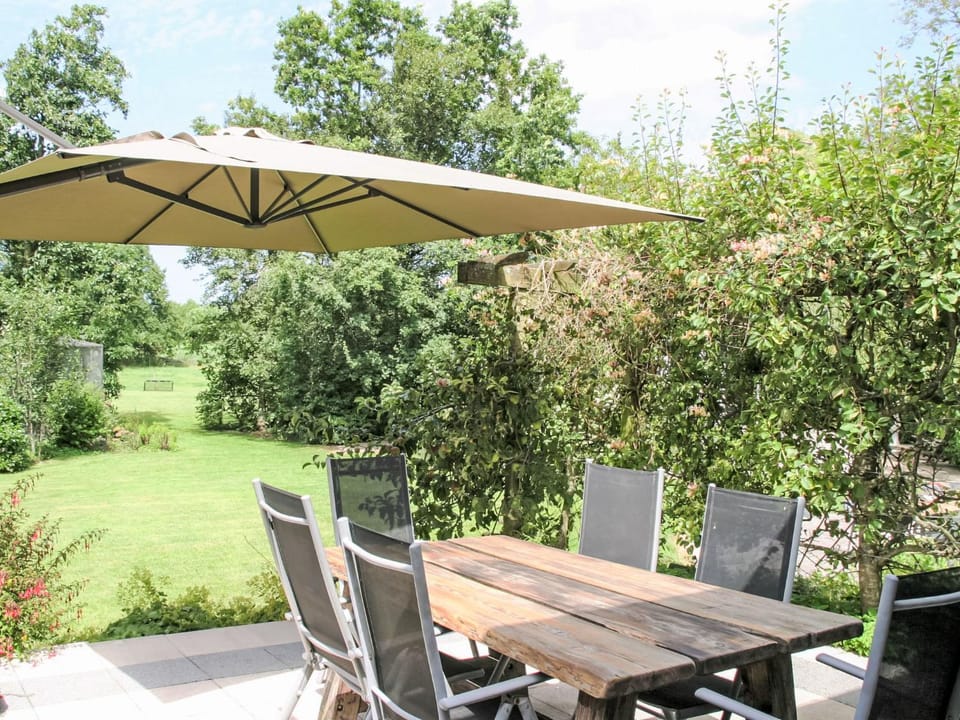Holiday Home Pluto by Interhome House in Kamperland