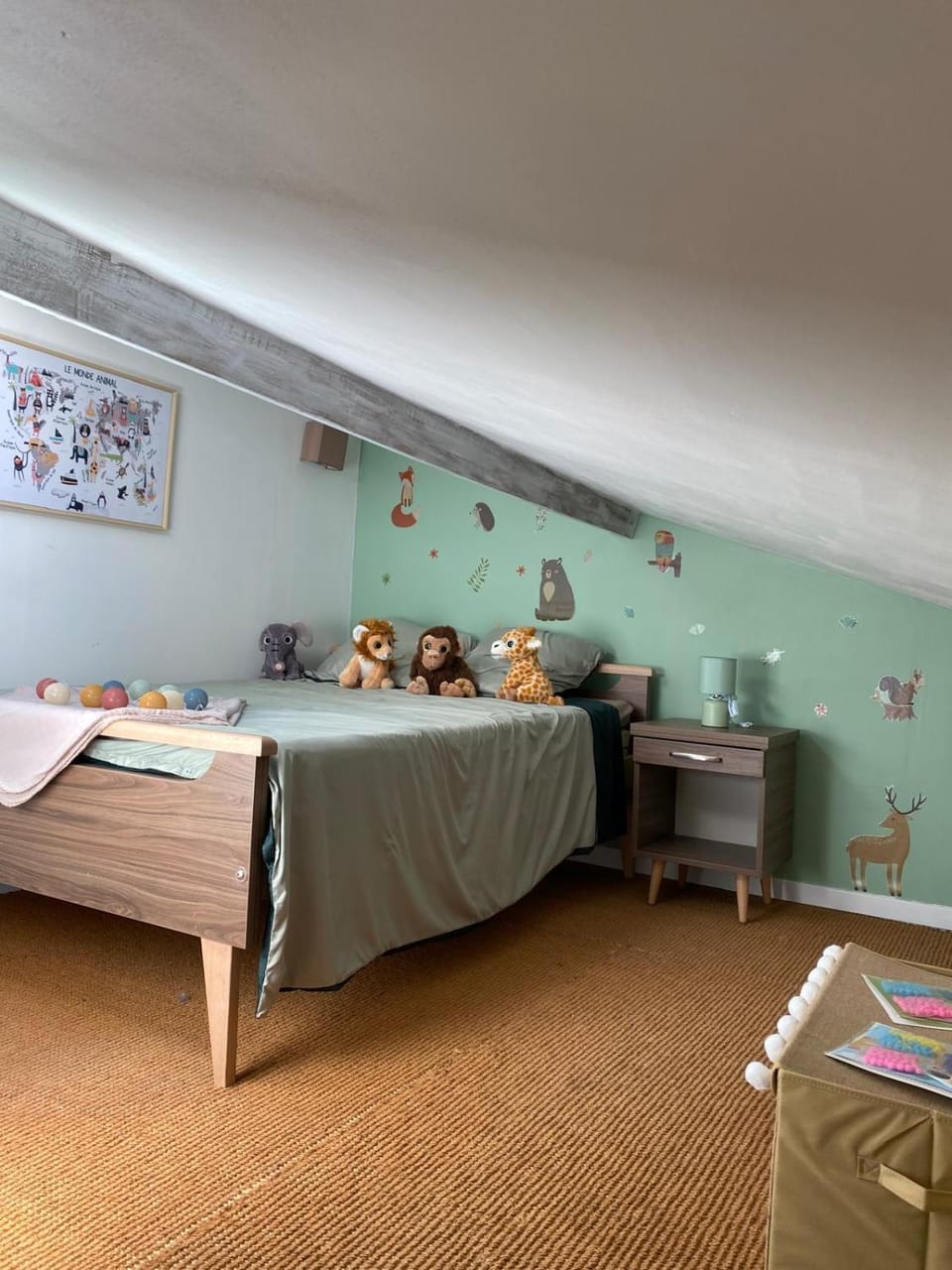 Bed, Bedroom
