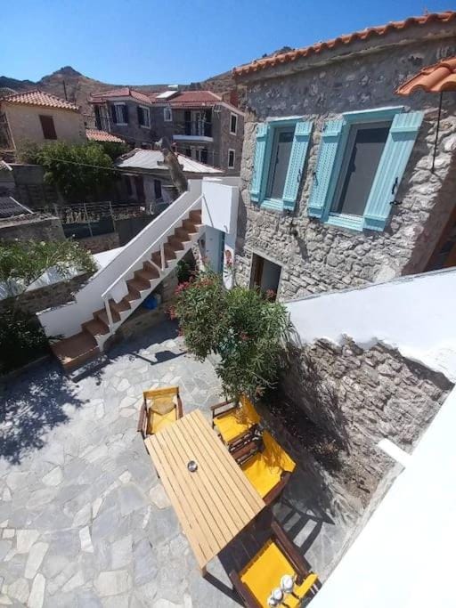 Eresina House in Decentralized Administration of the Aegean