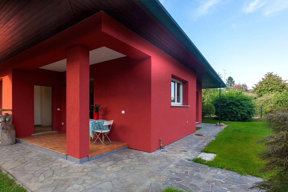 Spring, Garden view