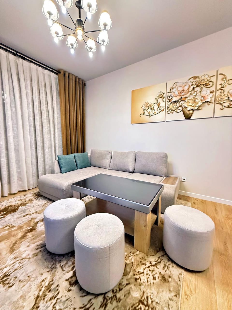 Bed, Living room, Seating area