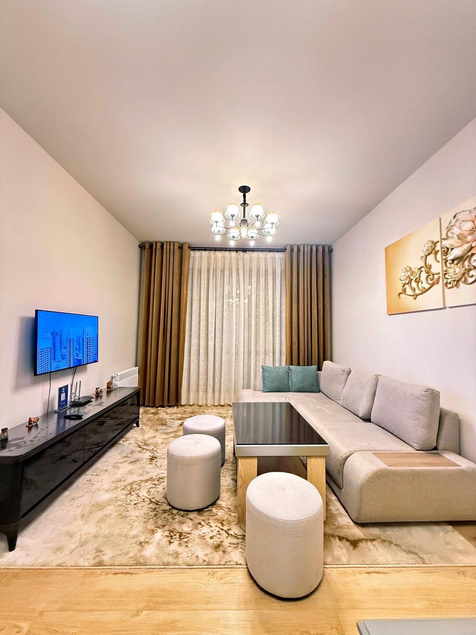 TV and multimedia, Living room, Seating area
