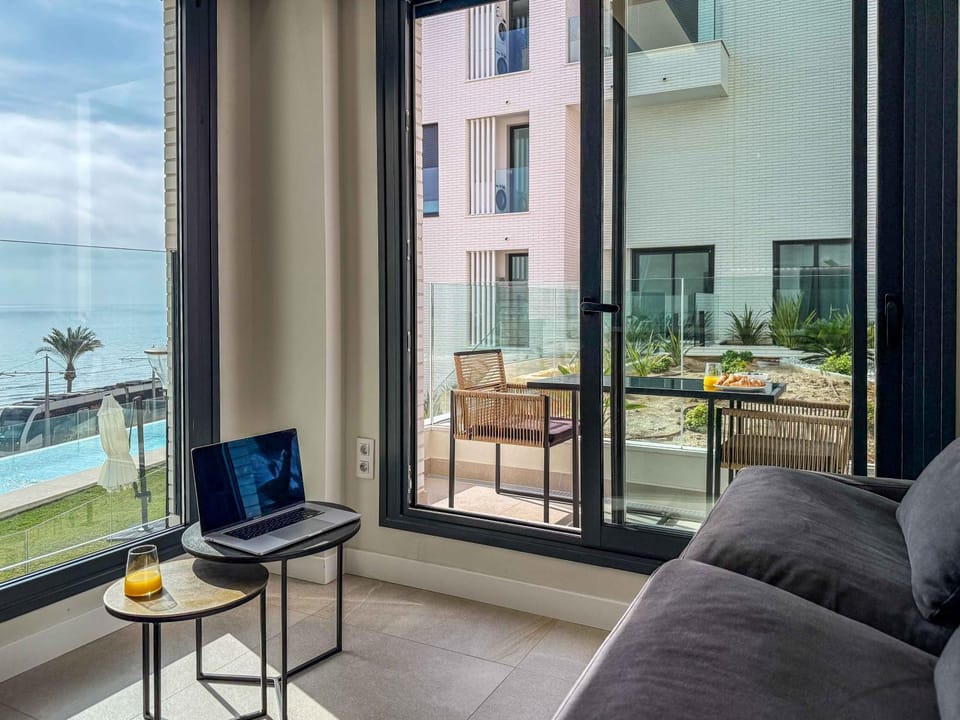 Balcony/Terrace, Living room, Pool view, Sea view