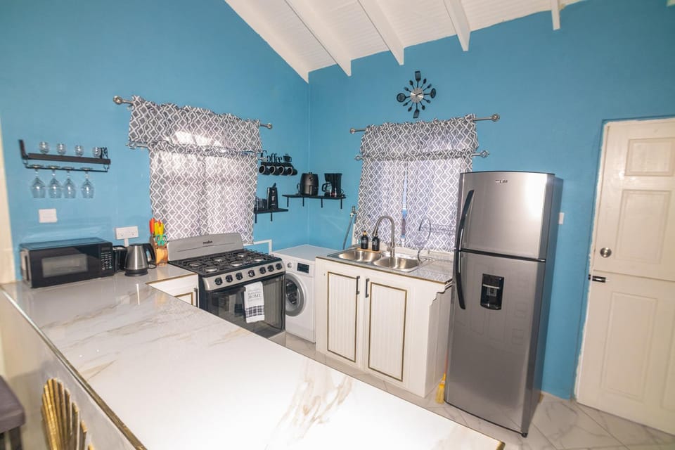 Tao Cozy Cottage House in Caribbean