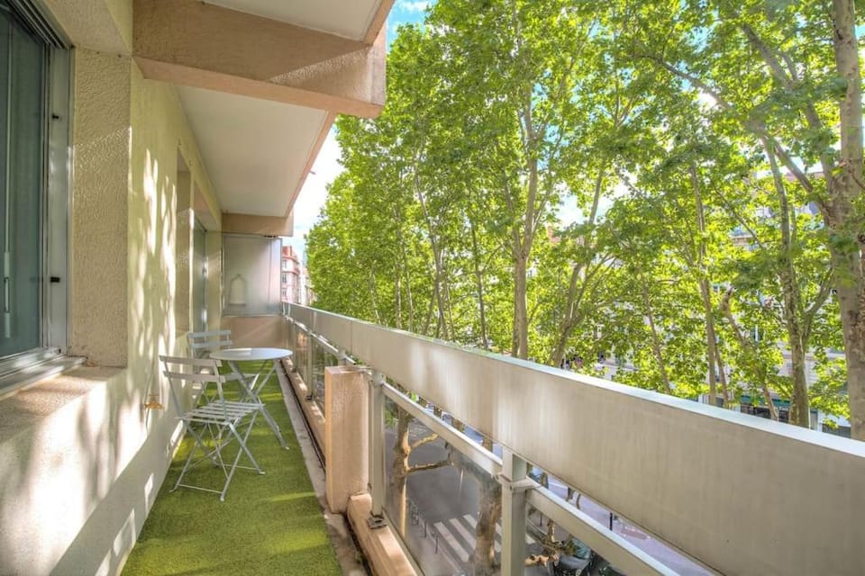 Appartement moderne proche Lyon 6ème Apartment in Lyon