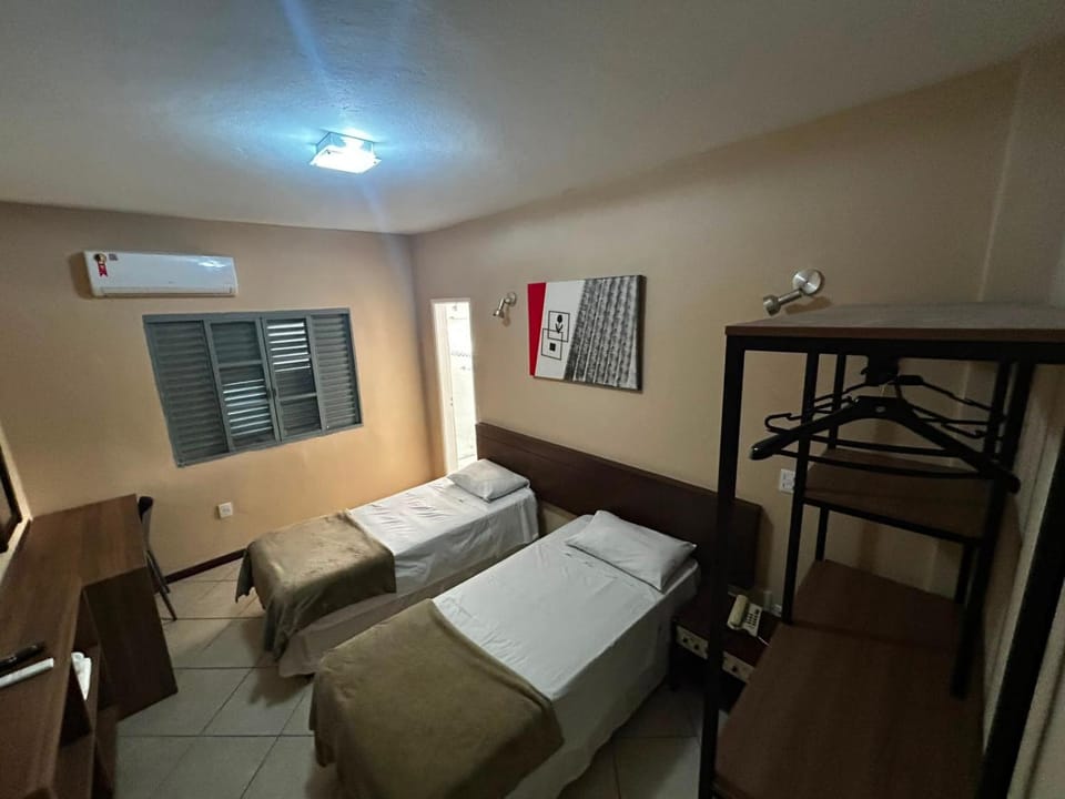 Bed, Photo of the whole room, Bedroom, air conditioner
