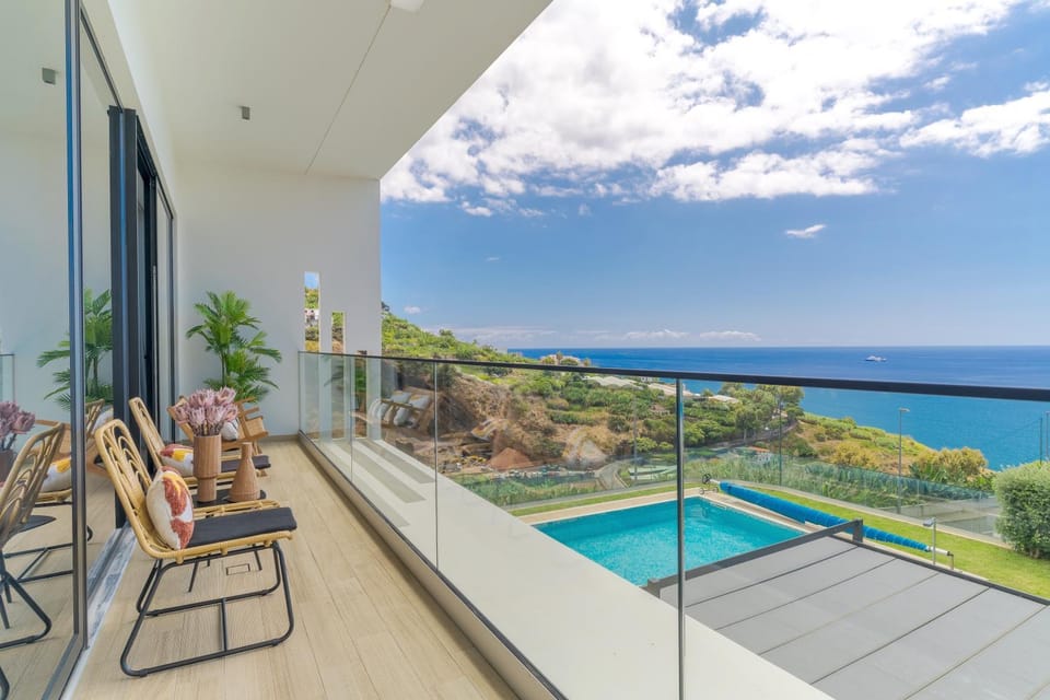 Natural landscape, View (from property/room), Balcony/Terrace