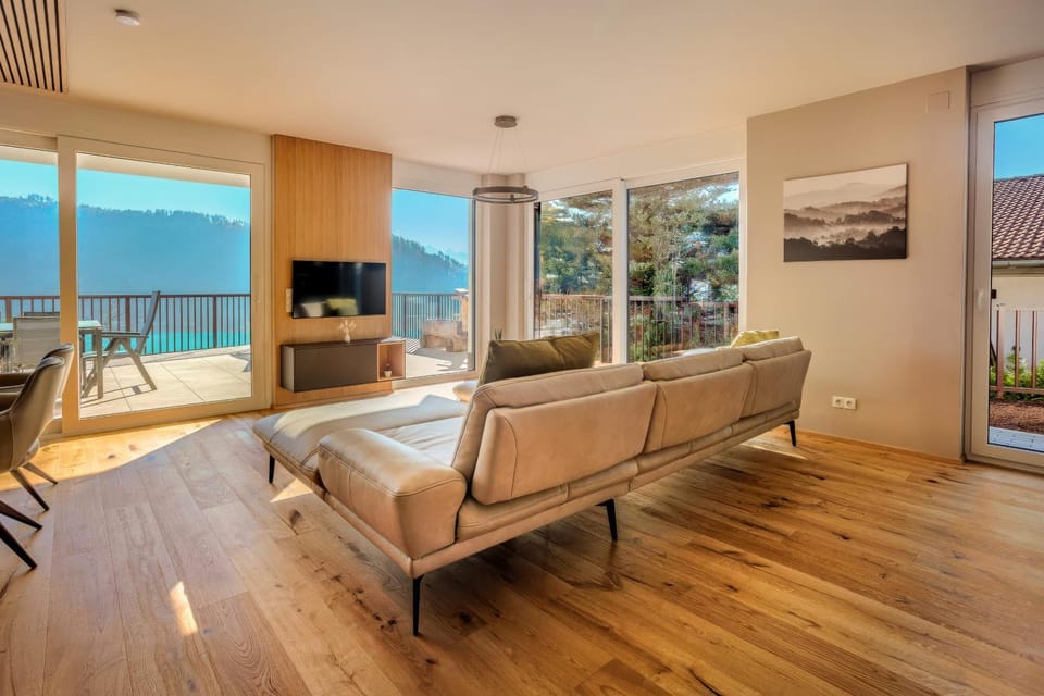 Natural landscape, Living room, Lake view, Lake view, Mountain view