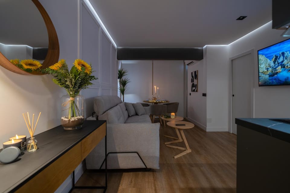 TV and multimedia, Living room, Seating area