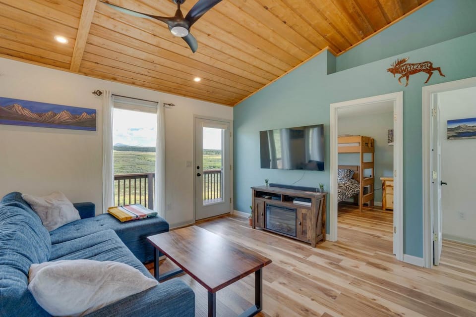 Warm Springs Ranch Mtn View & Deck: Fairplay Cabin Cabin in Park County
