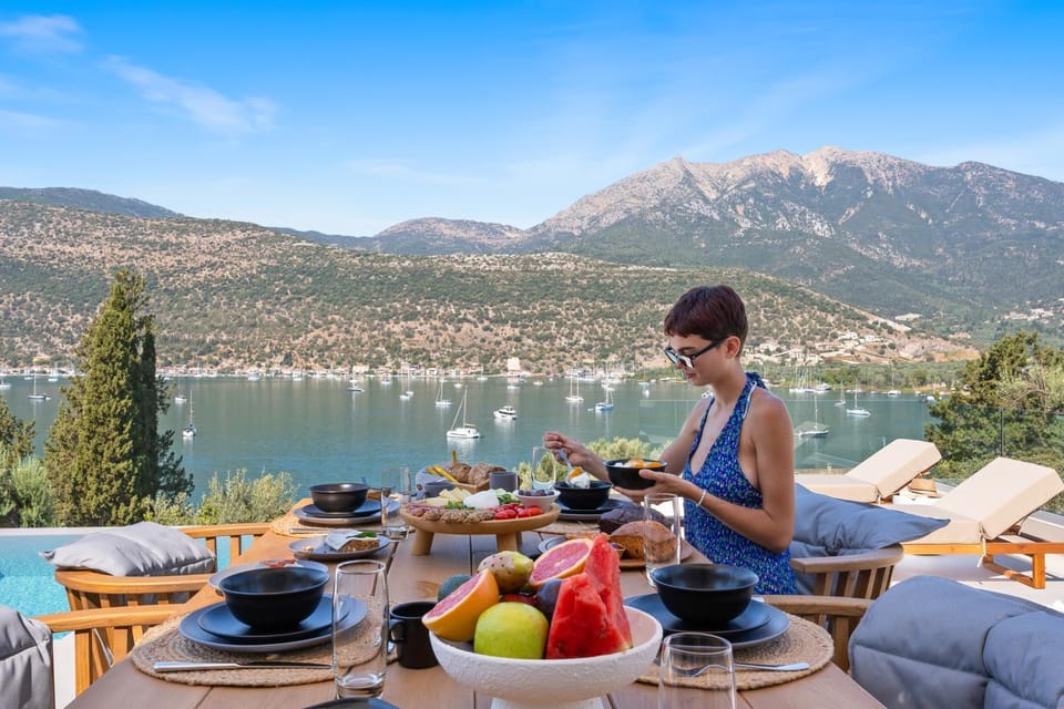 Natural landscape, Mountain view, Pool view, Sea view, Lunch, Dinner