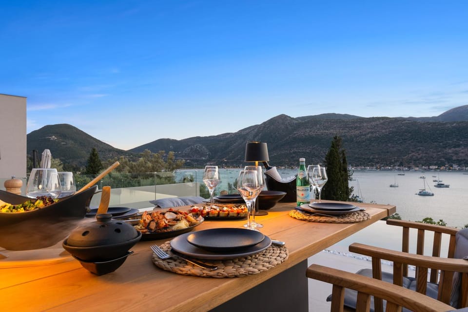 Natural landscape, Dining area, Mountain view, Sea view, Dinner