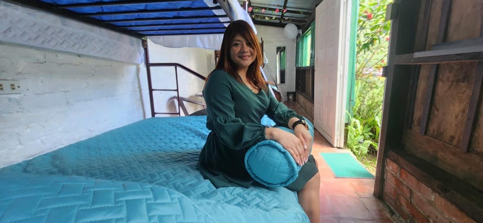 Bed, People, Photo of the whole room, Bedroom