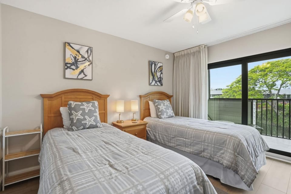 Deluxe Condo With Resort Views House in Naples
