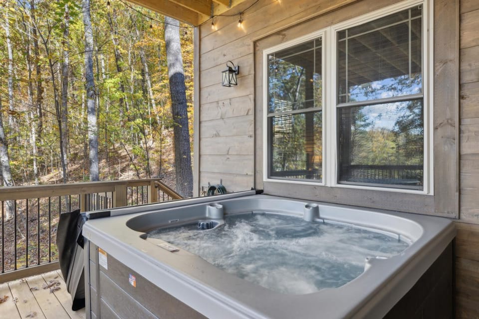 Relaxation Haven New Luxury Cabin with Game Room and Hot Tub Minutes from Pigeon Forge and Smokies Cabin in Sevier County