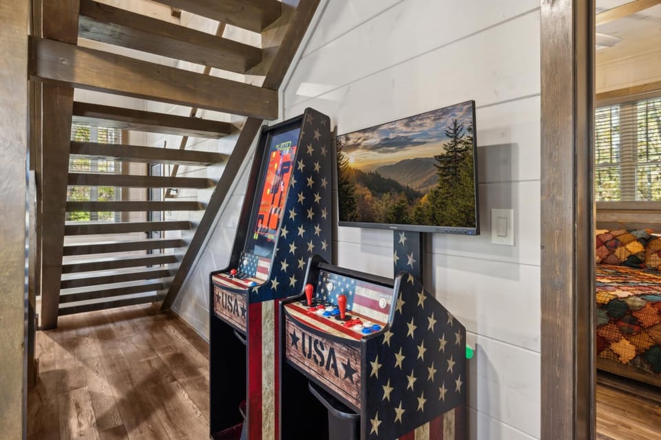 Relaxation Haven New Luxury Cabin with Game Room and Hot Tub Minutes from Pigeon Forge and Smokies Cabin in Sevier County