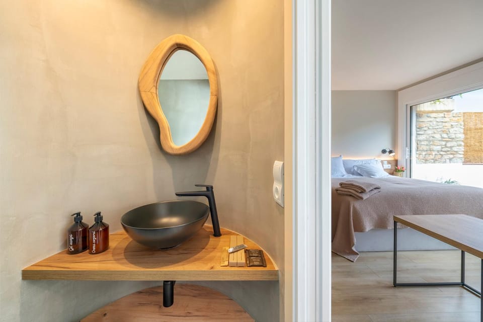 Apartament SUITES vista mar Sa Tuna Apartment in Baix Empordà