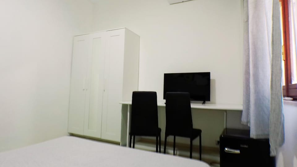 TV and multimedia, wardrobe