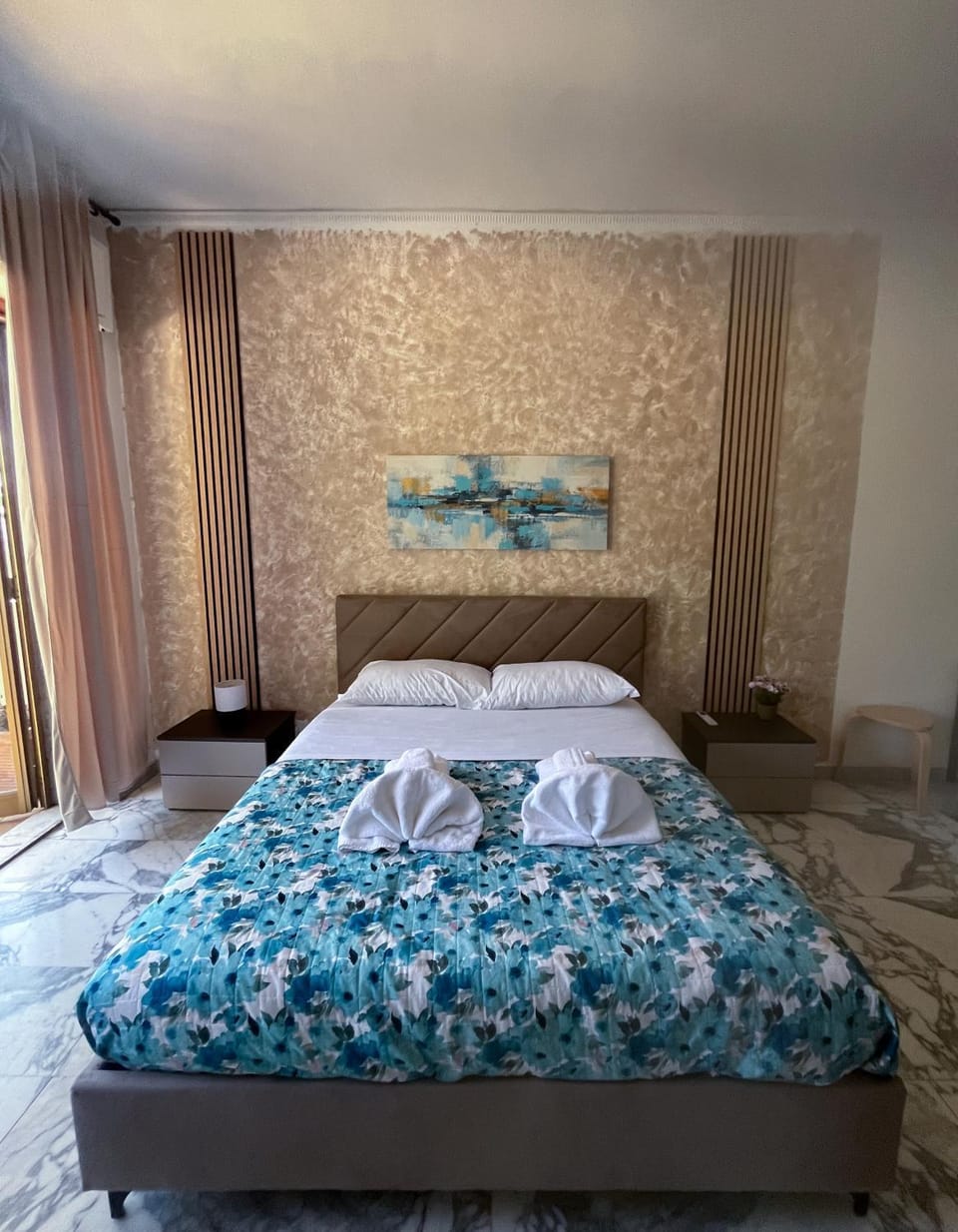 Bedroom, air conditioner
