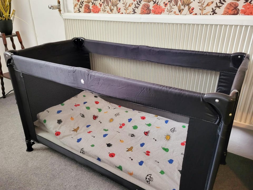 cot