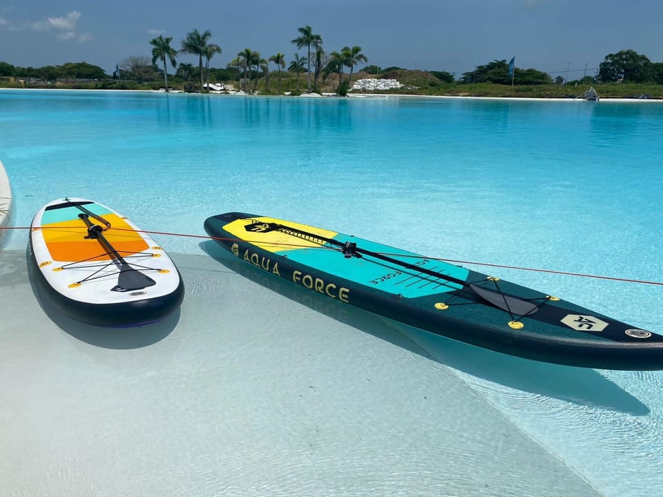 Activities, Beach, Swimming pool