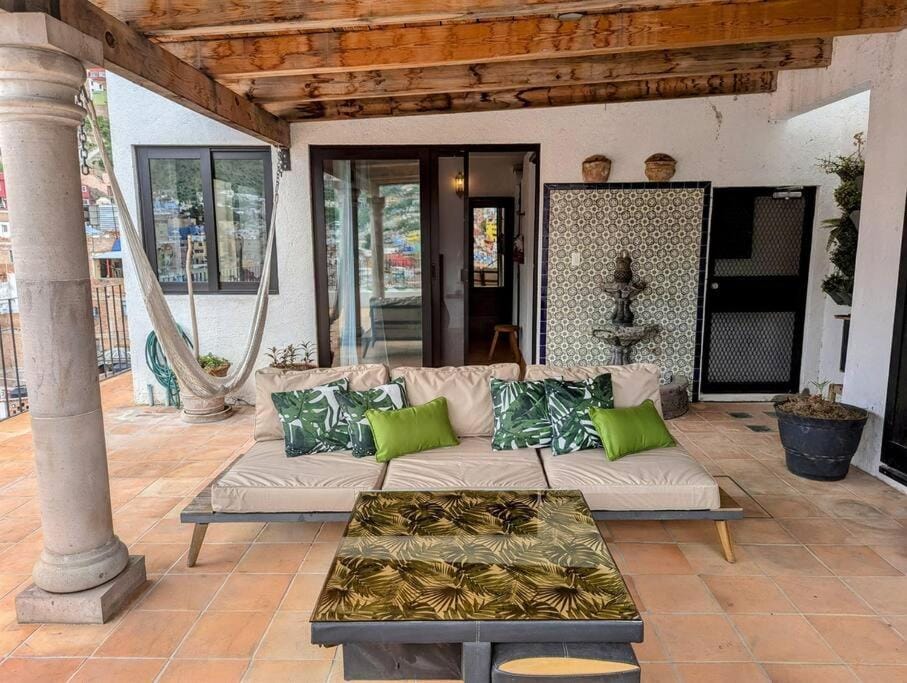 Experience Guanajuato's Magic from Casa Mirador! House in Guanajuato