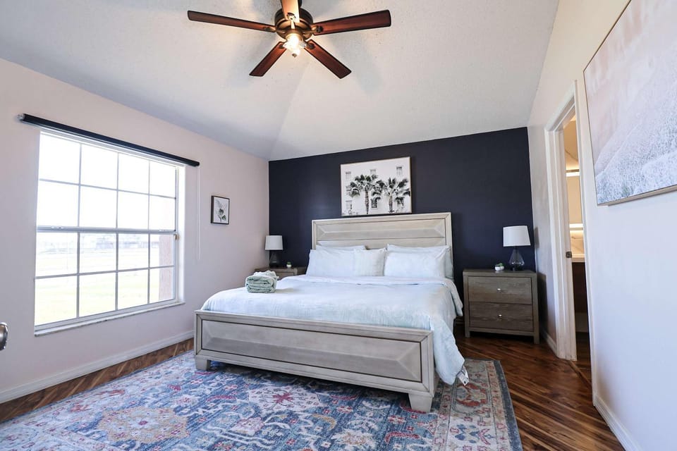 New APT 15Min Drive Disney and Airport - Parks KingBed Pets Apartment in Kissimmee
