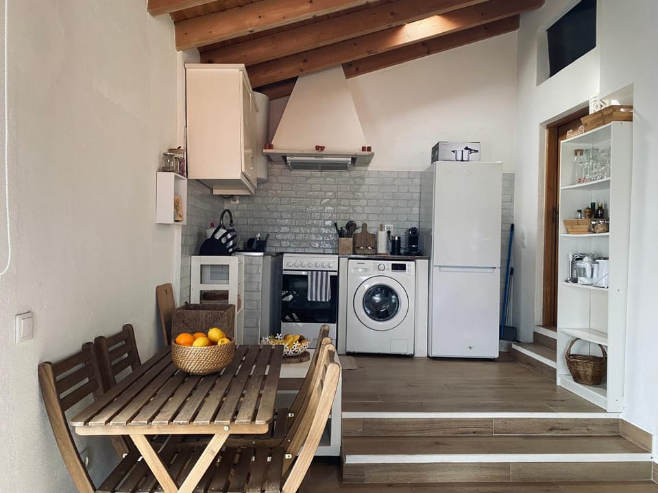 saber a-mar House in Faro District