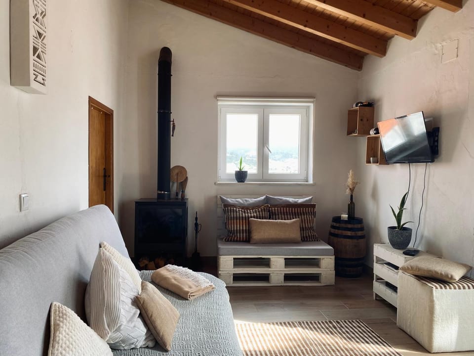 saber a-mar House in Faro District