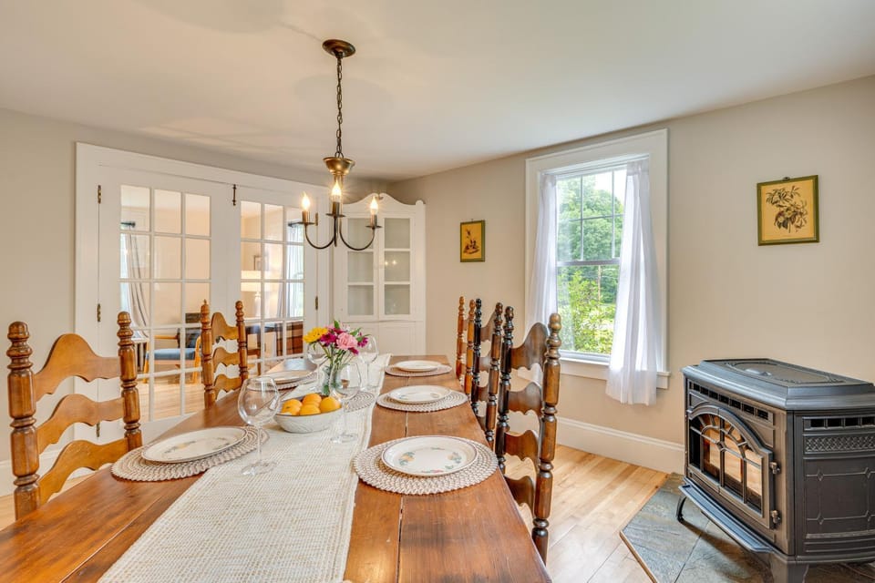 Family-Friendly Retreat in Barre: 2 Spacious Decks House in Barre