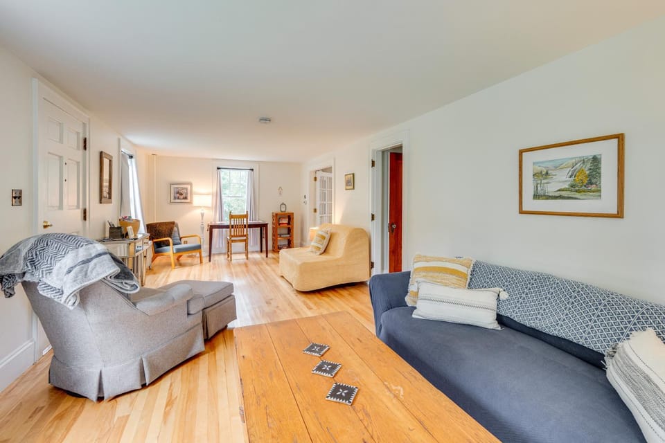 Family-Friendly Retreat in Barre: 2 Spacious Decks House in Barre