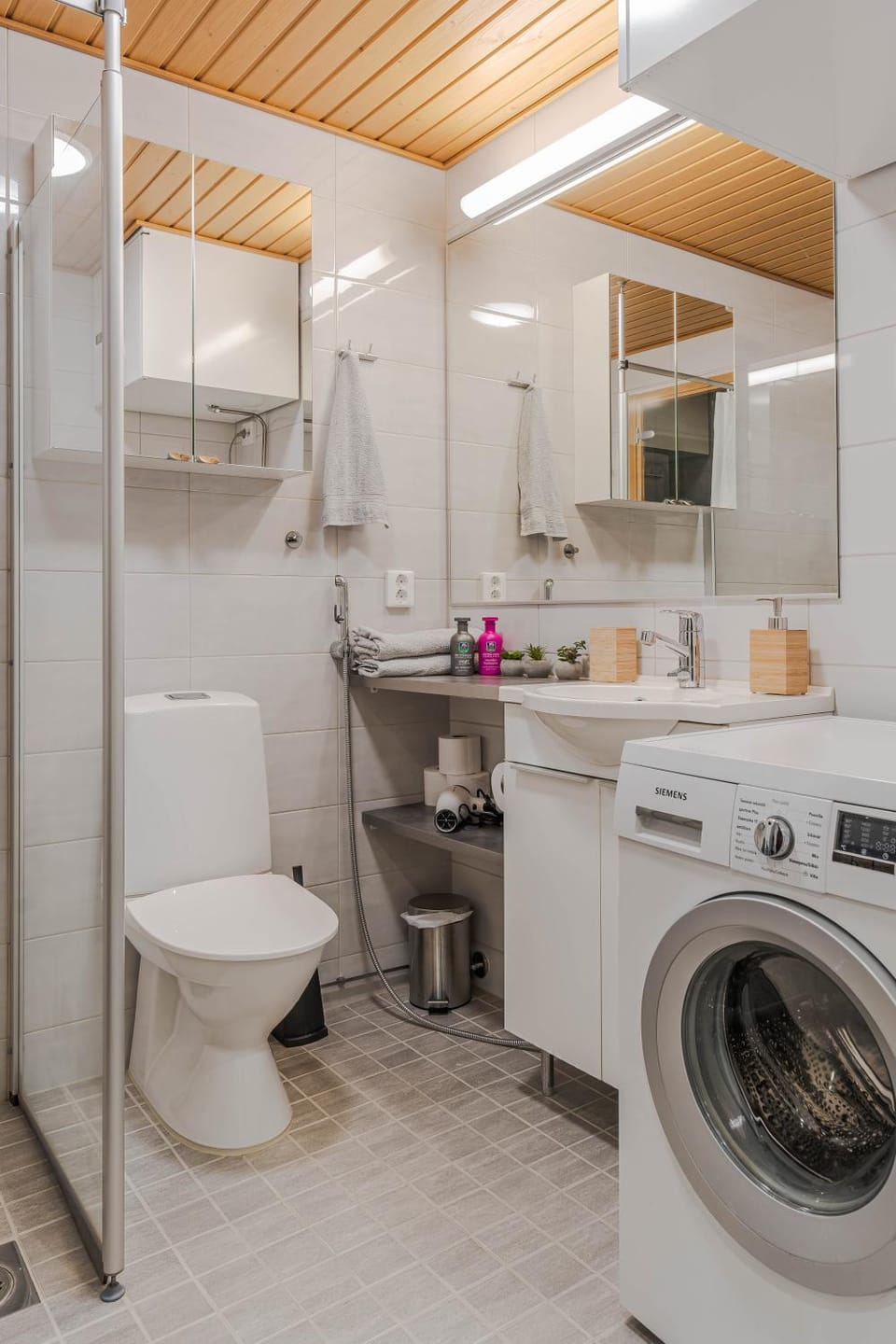 Toilet, Bathroom