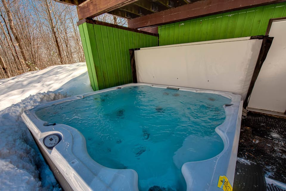 Day, Natural landscape, Winter, Hot Tub