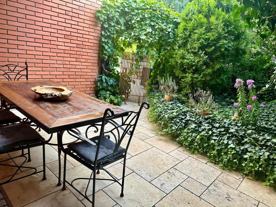 Patio, Garden