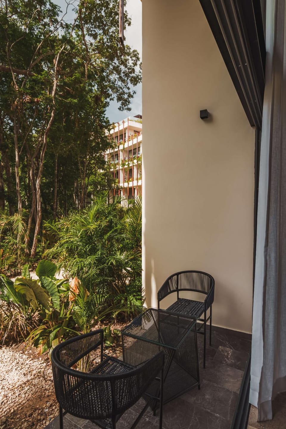 Natural landscape, Balcony/Terrace, Seating area, Garden view