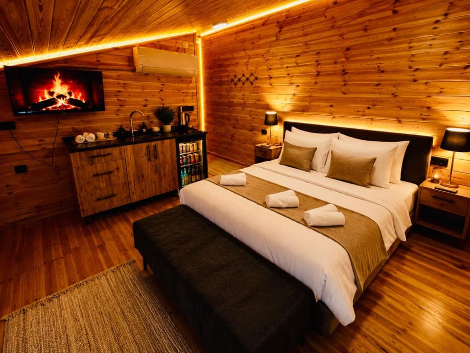 Bed, kitchen