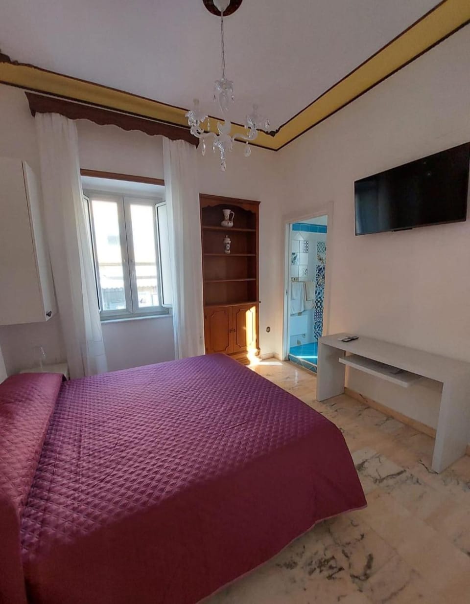 Bed, Photo of the whole room, Bedroom, wardrobe
