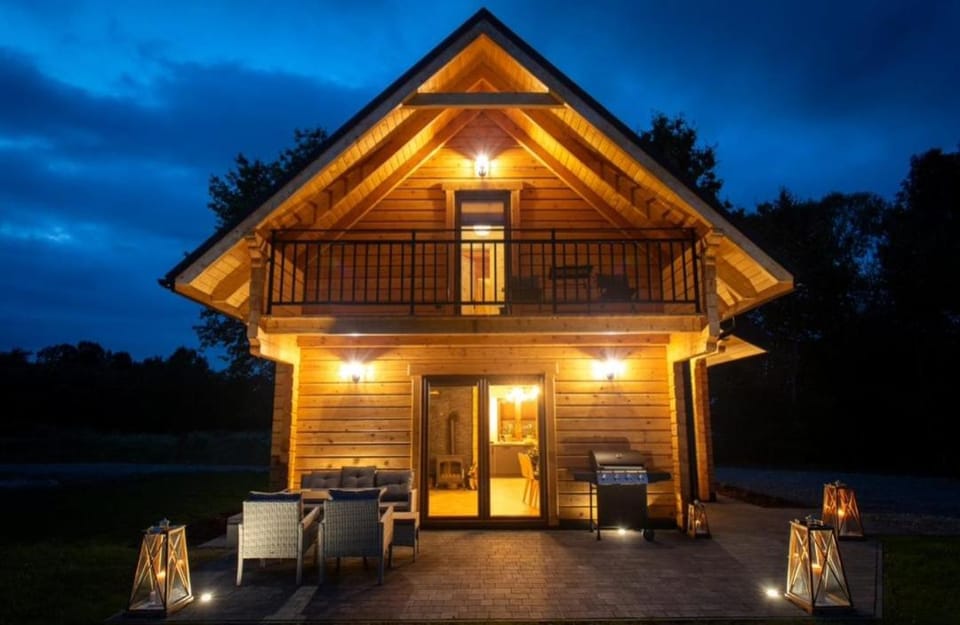 Property building, Night