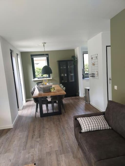 Heerlijk Huys, Vakantievilla met privé tuin House in Gelderland, Netherlands