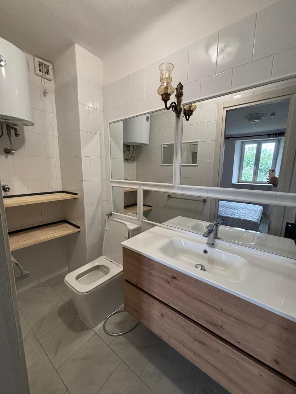 Shower, Toilet, Bathroom, towels