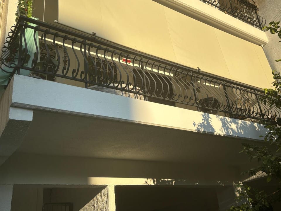 Property building, Balcony/Terrace