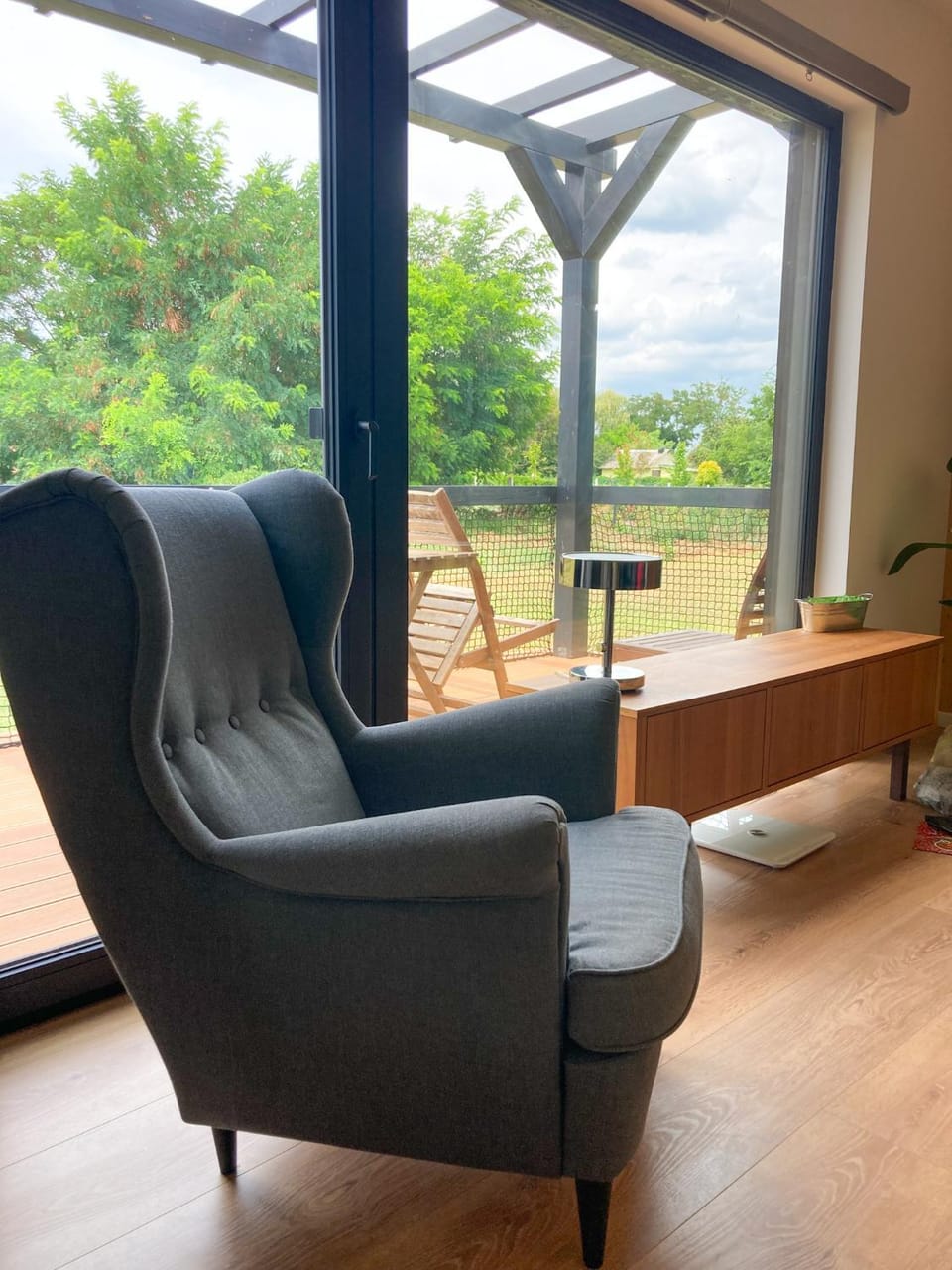 View (from property/room), Living room, Seating area, Garden view, Garden view