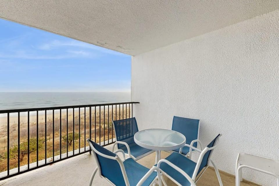 Pyramid 4F House in Ocean City
