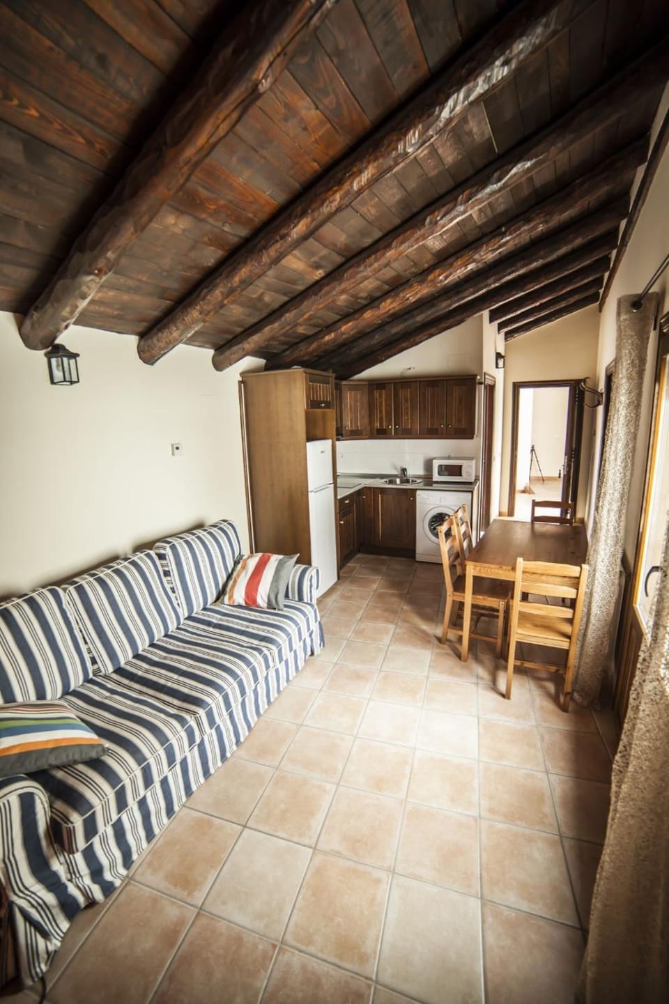 Apartamento abuhardillado Apartment in Albarracín