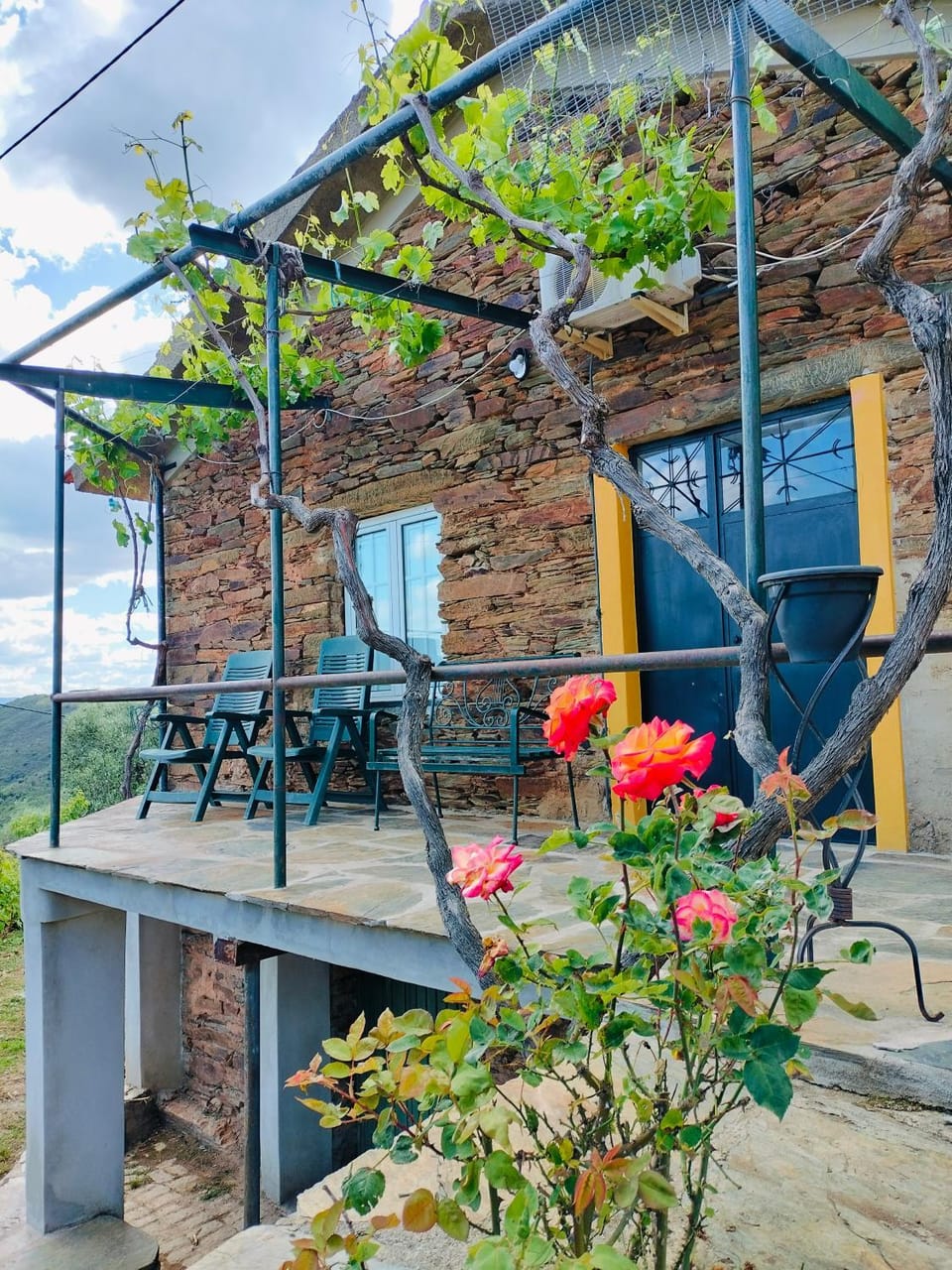 Property building, Balcony/Terrace