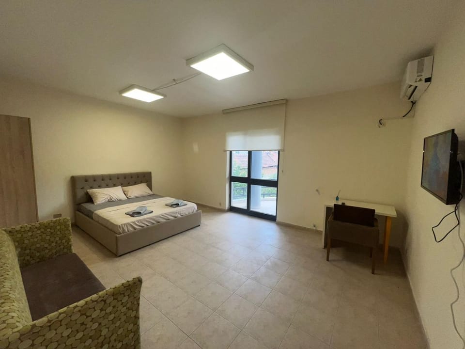 Villa istanbul Tirana Bed and Breakfast in Tirana