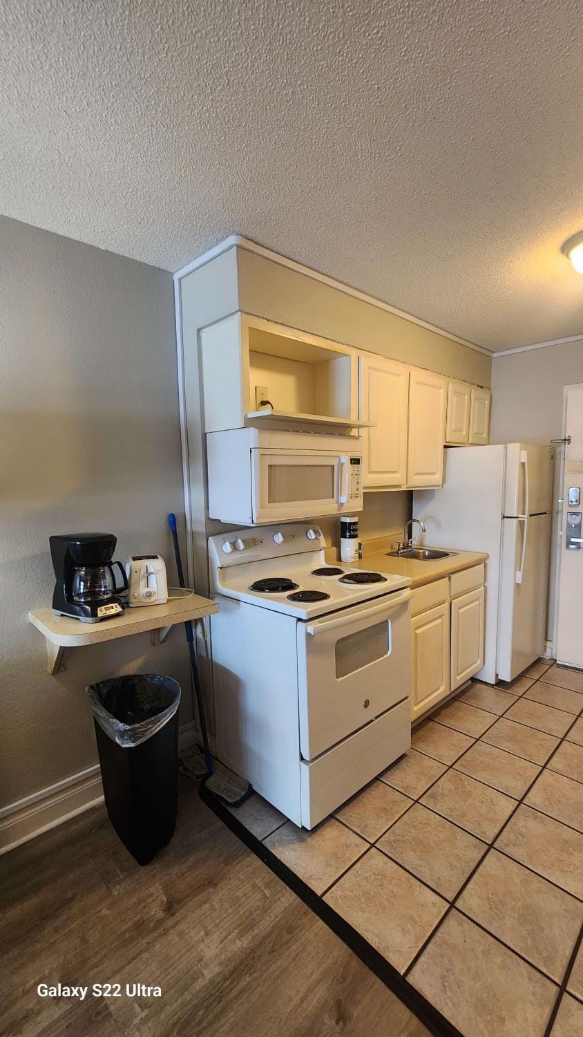 Oceanview Efficiency DW408 Apartment in Myrtle Beach