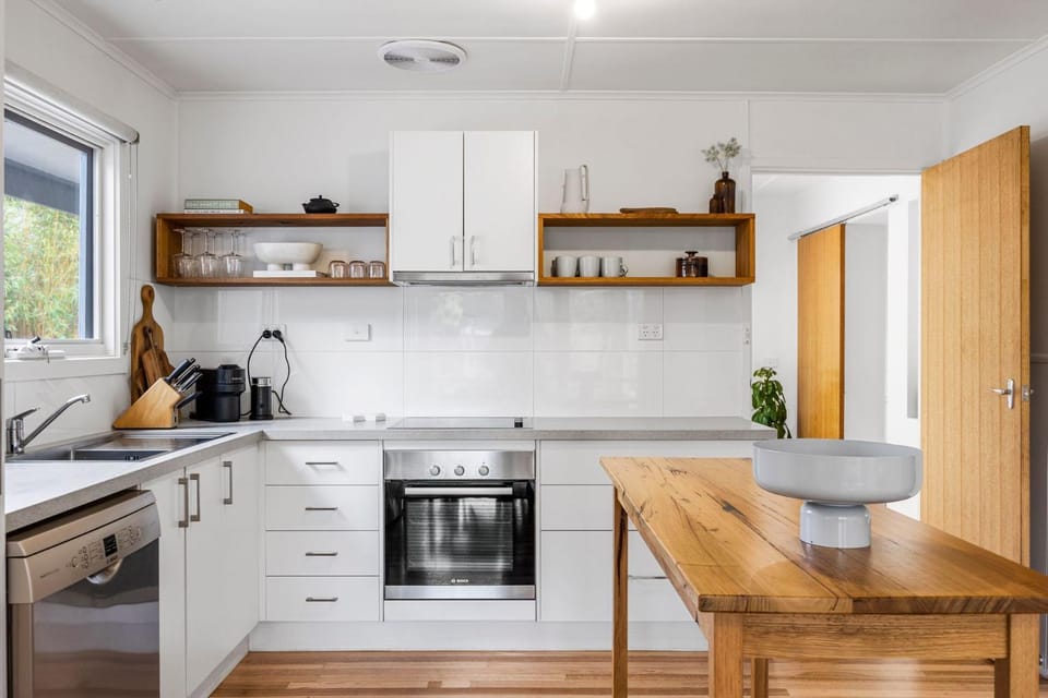 Inverloch Gem House in Inverloch