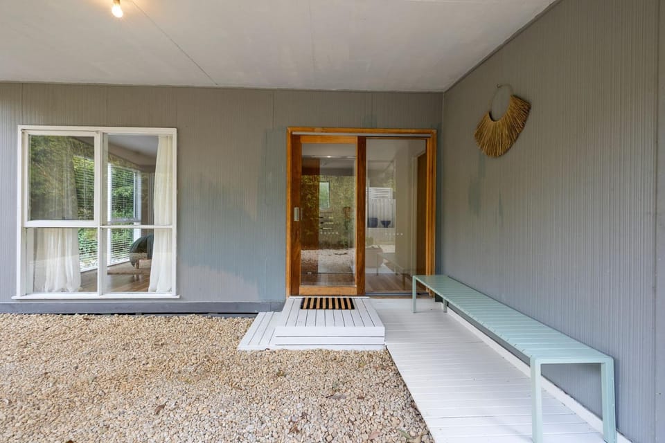 Inverloch Gem House in Inverloch
