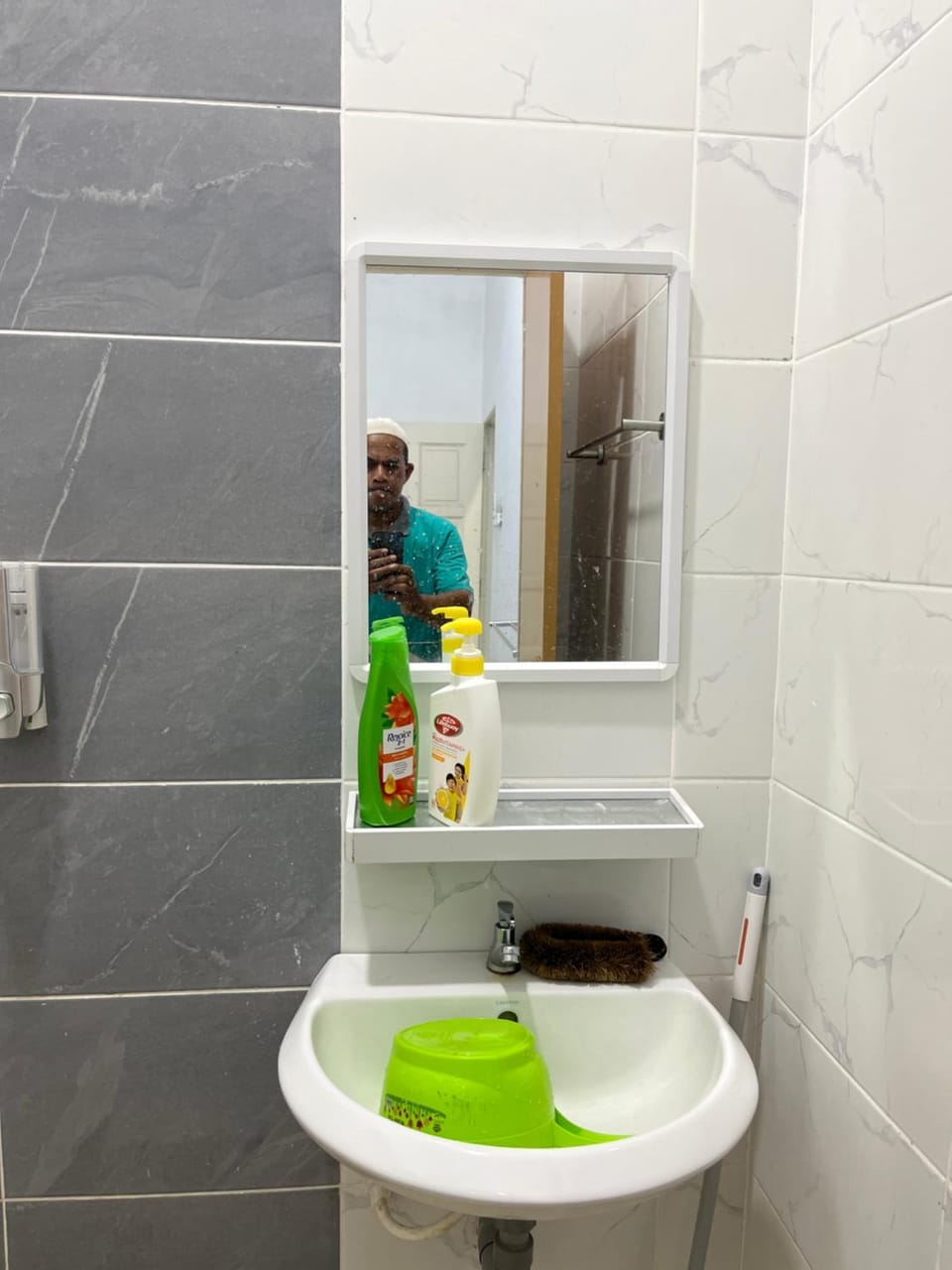3A HOMESTAY USTAZ Krai House in Malaysia